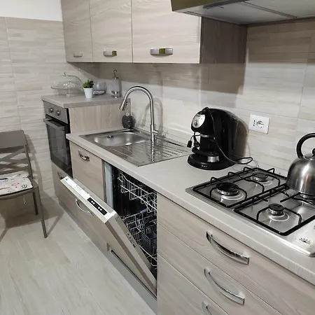 Nyaraló House Chiara Giardini Naxos